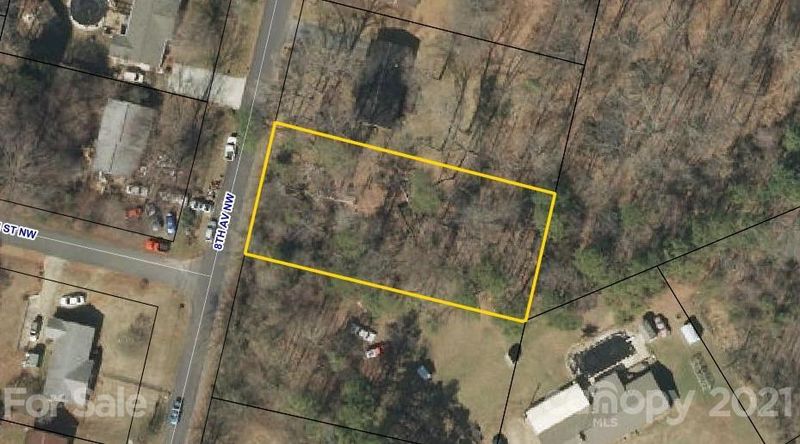 1406 8th Ave NW, Conover, NC 28613