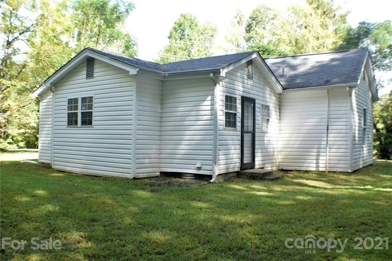 533 Wilmot Trl, Gastonia, NC 28056