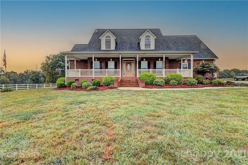 1328 Tot Dellinger Rd, Cherryville, NC 28021