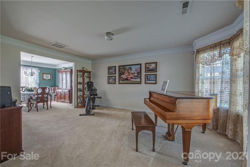 5202 Sunriver Rd, Gastonia, NC 28054