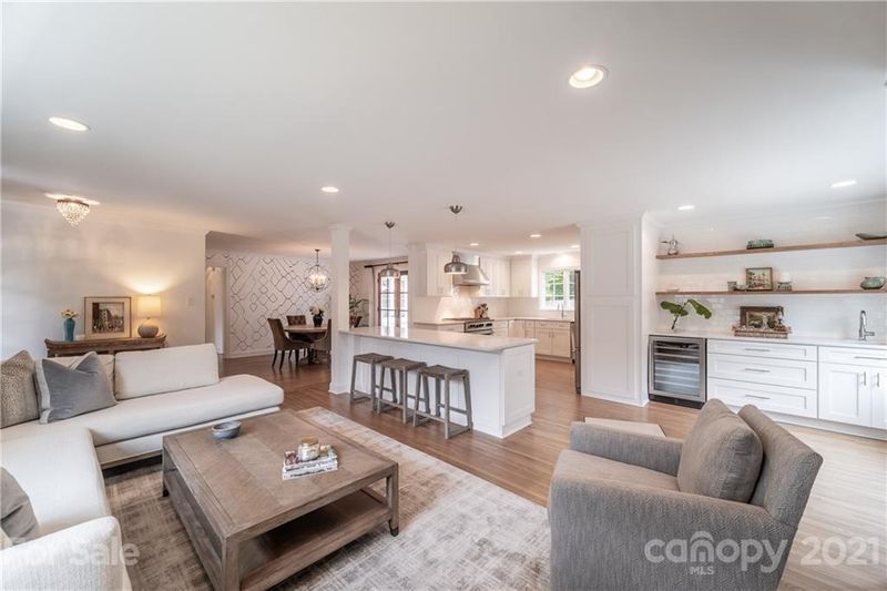 4221 Blalock Ave, Charlotte, NC 28210