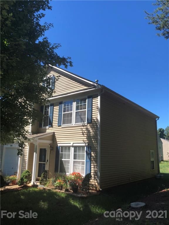 8424 Panglemont Dr, Charlotte, NC 28269