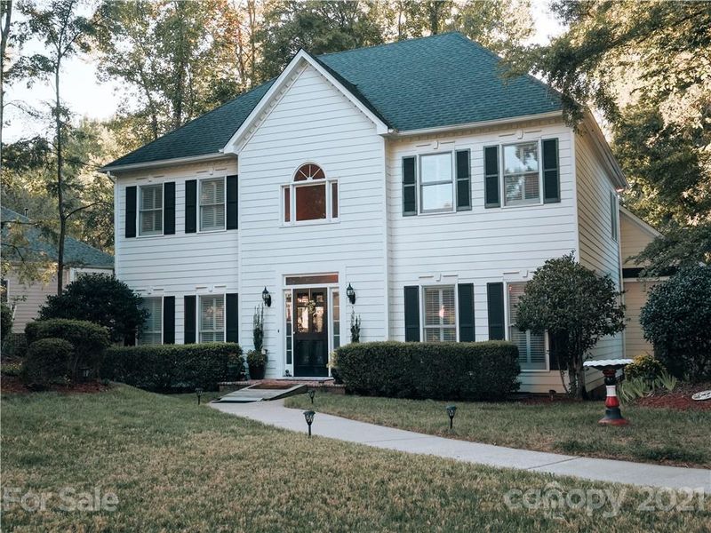 7615 Pickering Dr, Charlotte, NC 28213