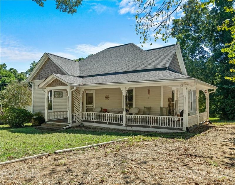 220 Jefferson St E, York, SC 29745