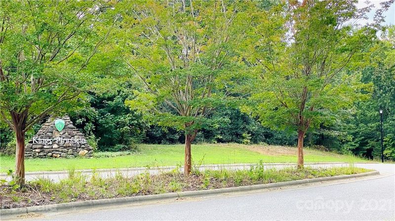 5001 Kings Pinnacle Dr #35, Kings Mountain, NC 28086