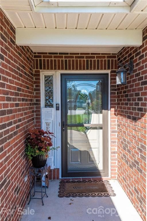 722 41st Avenue Dr NE #37, Hickory, NC 28601
