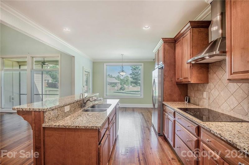 100 Sheep Path Dr, Mooresville, NC 28115