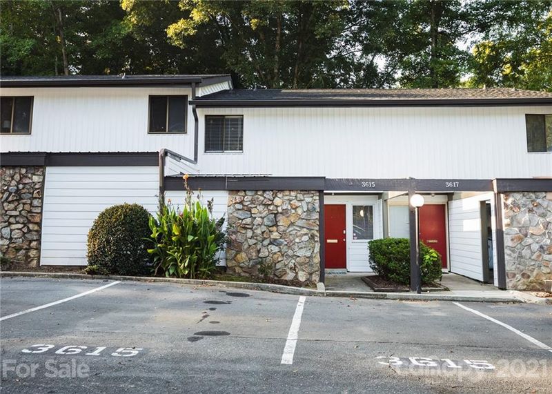 3615 Maple Glen Ln, Charlotte, NC 28226