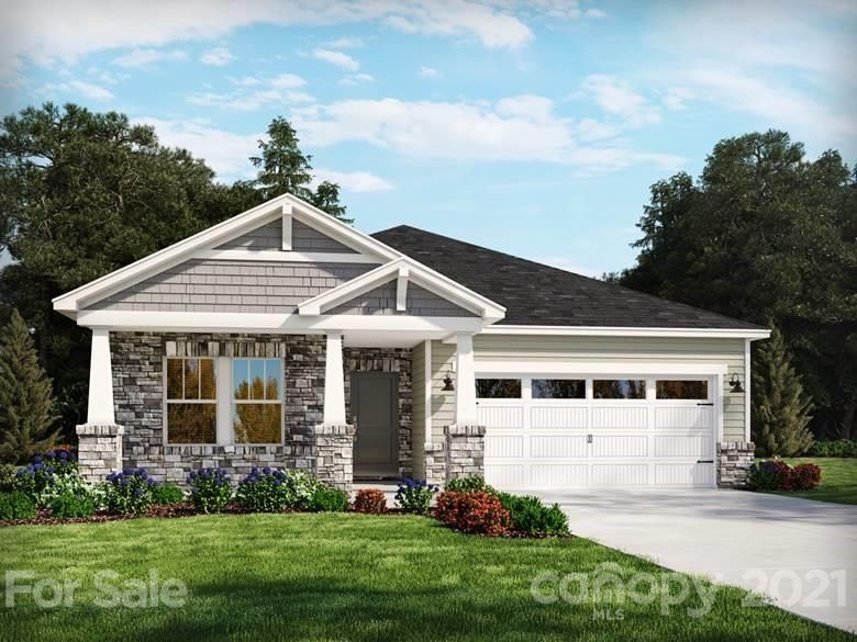 9084 Myrna Dr, Gastonia, NC 28056