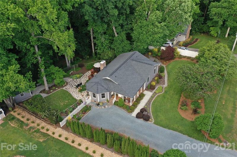2318 Bearskin Ln, Monroe, NC 28110