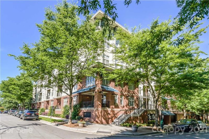 1101 1st St #203, Charlotte, NC 28202