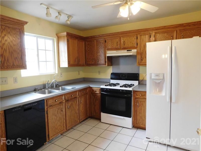5510 Wolf Pond Rd, Monroe, NC 28112