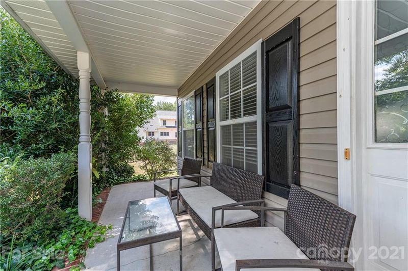 1208 Somerset Dr, Lancaster, SC 29720