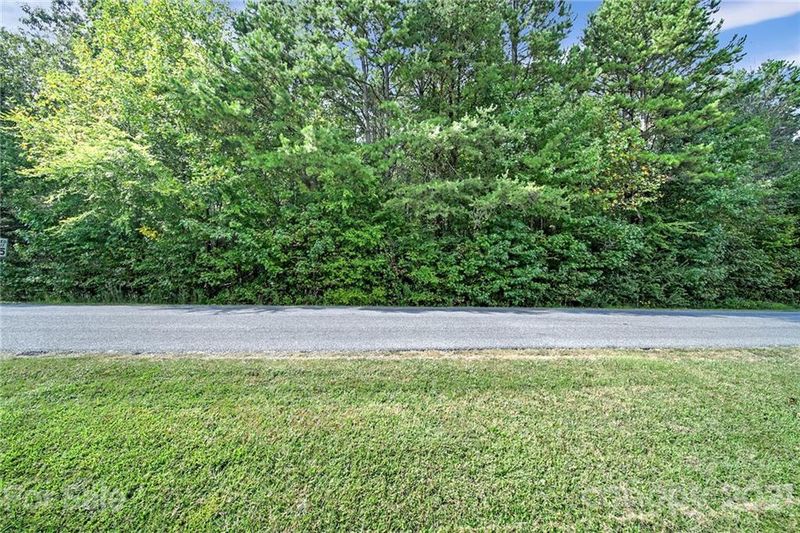 1305 La Forest Ln, Concord, NC 28027