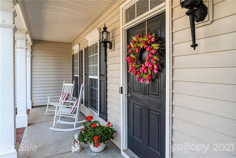 2388 Smith Cove Rd, Denver, NC 28037