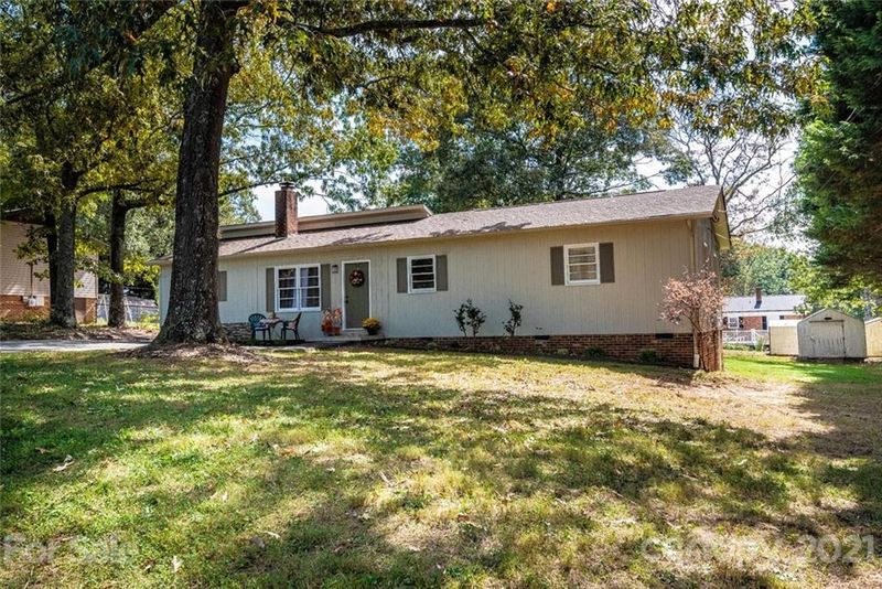 3226 21st Ave NE #2, Hickory, NC 28601