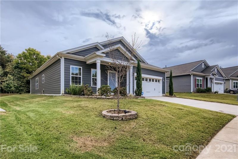 5927 Eleanor Rigby Rd, Charlotte, NC 28278