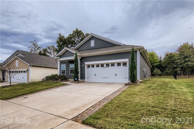5927 Eleanor Rigby Rd, Charlotte, NC 28278