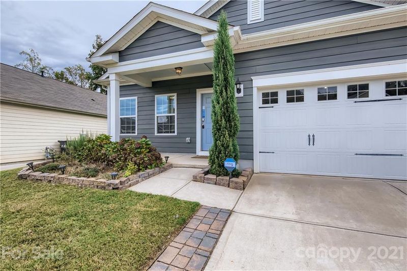 5927 Eleanor Rigby Rd, Charlotte, NC 28278