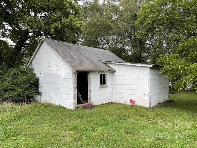 830 S Ridge Ave, Kannapolis, NC 28083