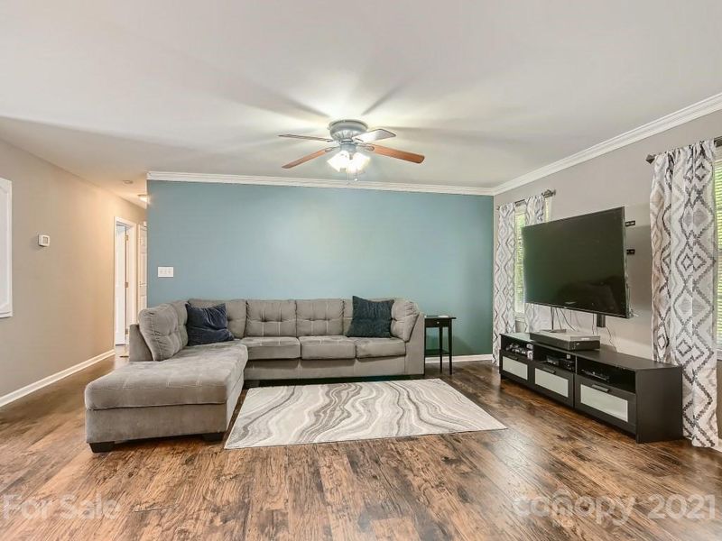 113 Antelope Dr, Mount Holly, NC 28120