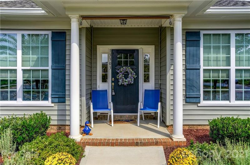 13303 Hazelbrook Ln, Cornelius, NC 28031
