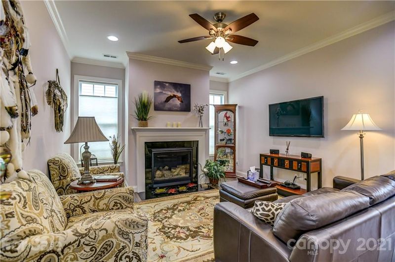 13303 Hazelbrook Ln, Cornelius, NC 28031