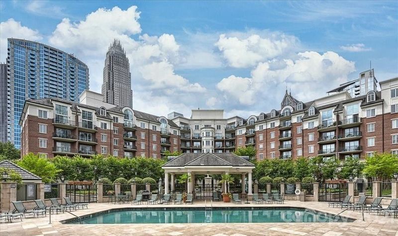 300 5th St #138, Charlotte, NC 28202