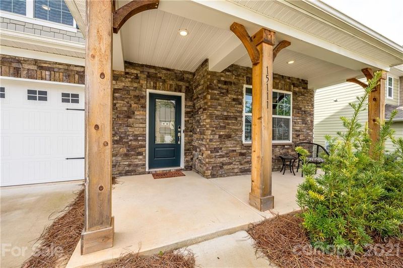 15111 Oleander Dr, Charlotte, NC 28278