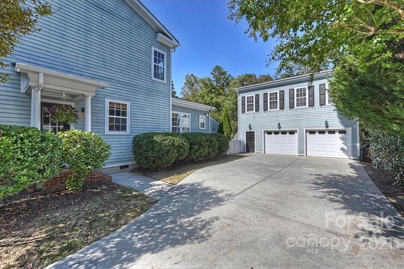 612 Wolfe St, Davidson, NC 28036