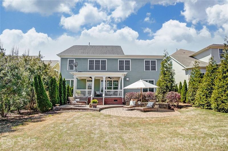 5620 Morris Hunt Dr, Fort Mill, SC 29708