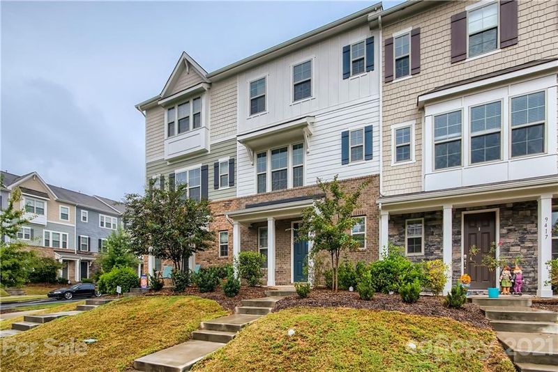 9413 Ainslie Downs St, Charlotte, NC 28273