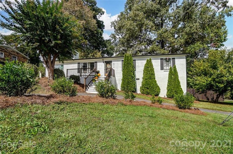 4816 Maplecrest Dr, Gastonia, NC 28056