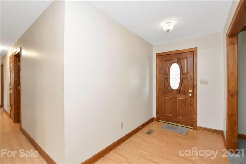 4116 David Dr, Matthews, NC 28105