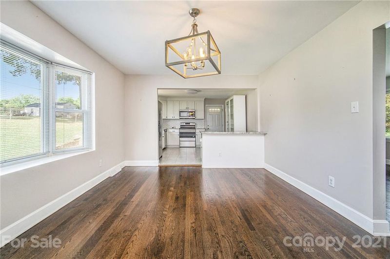 1225 Castlegate St, Gastonia, NC 28054
