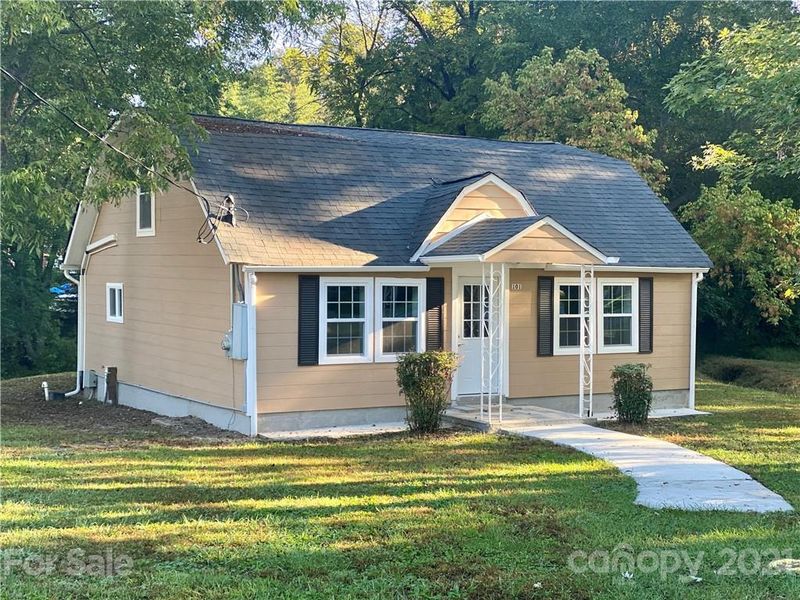 101 E Ohio Ave, Bessemer City, NC 28016