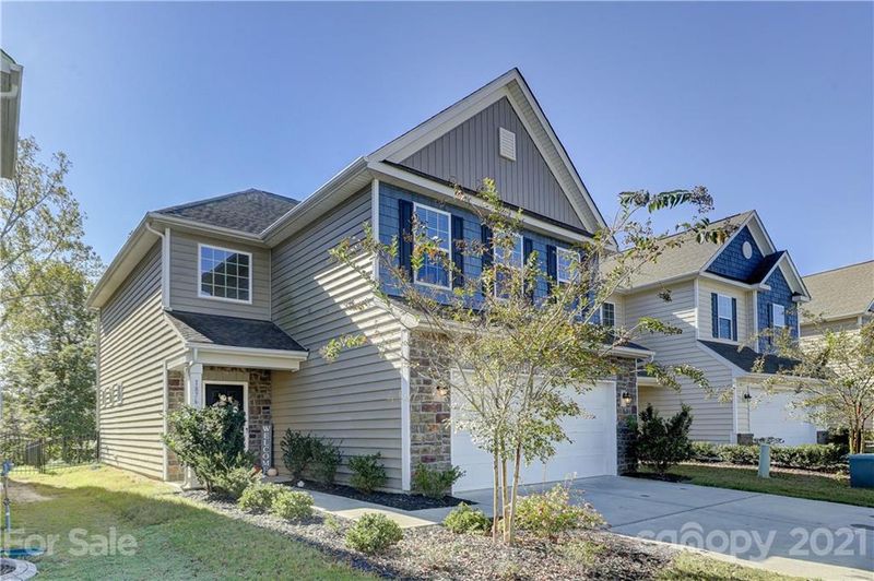 1876 Skipping Stone Dr, Fort Mill, SC 29715