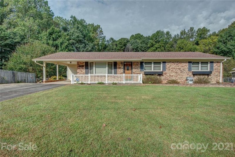 4413 Farmbrook Rd, Gastonia, NC 28056