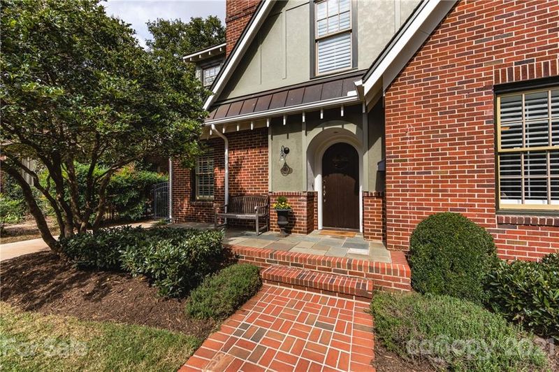 2331 Greenway Ave, Charlotte, NC 28204