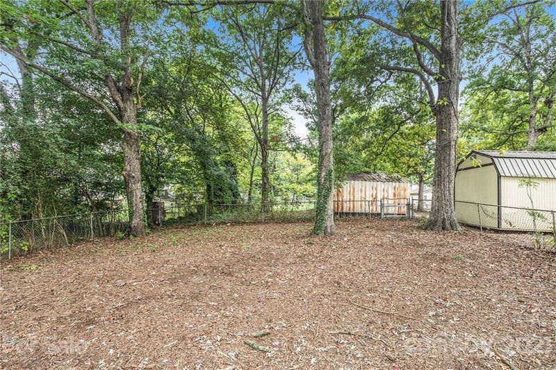 1605 Jackson St, Kannapolis, NC 28083