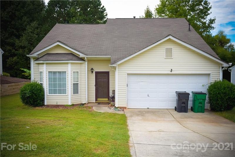 4151 Tullock Creek Dr, Charlotte, NC 28269
