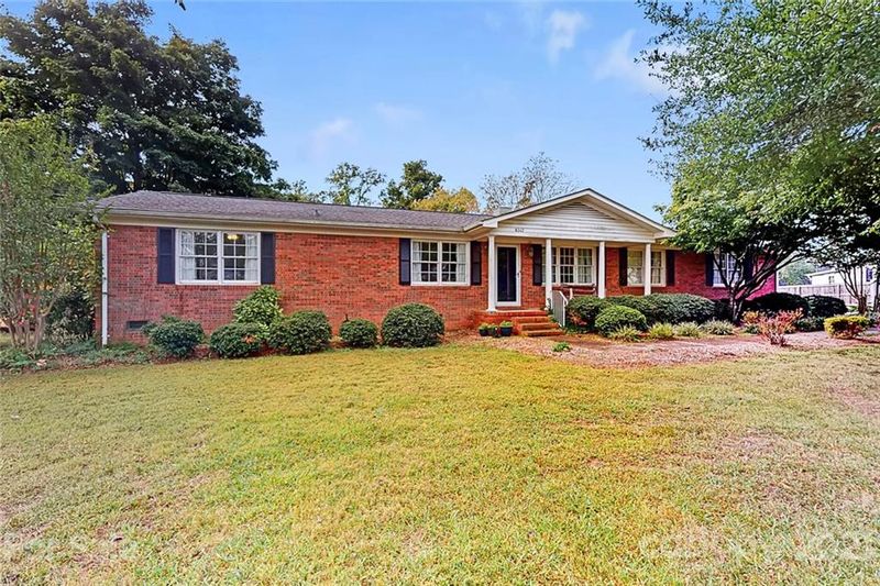 8347 Rocky River Rd, Harrisburg, NC 28075