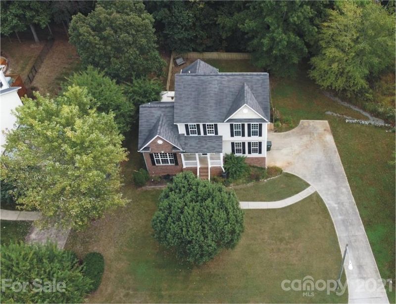 2730 25th St NE, Hickory, NC 28601