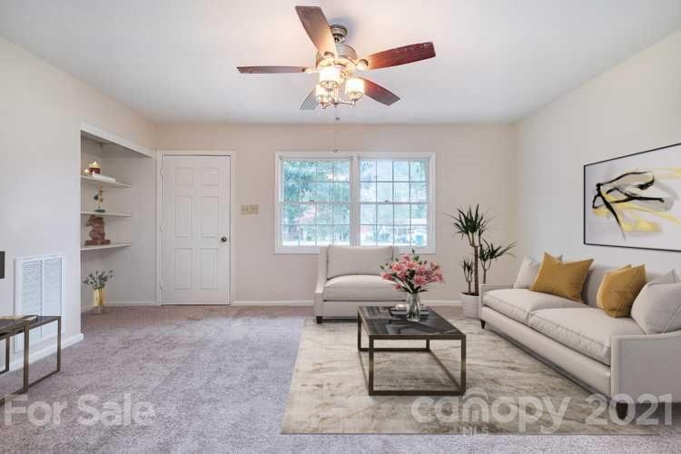 2424 Community Park Dr, Matthews, NC 28104