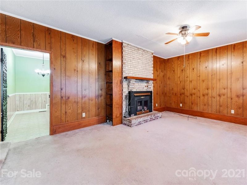 105 Mccall St, Clover, SC 29710