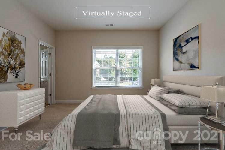 17013 Turtle Point Rd, Charlotte, NC 28278