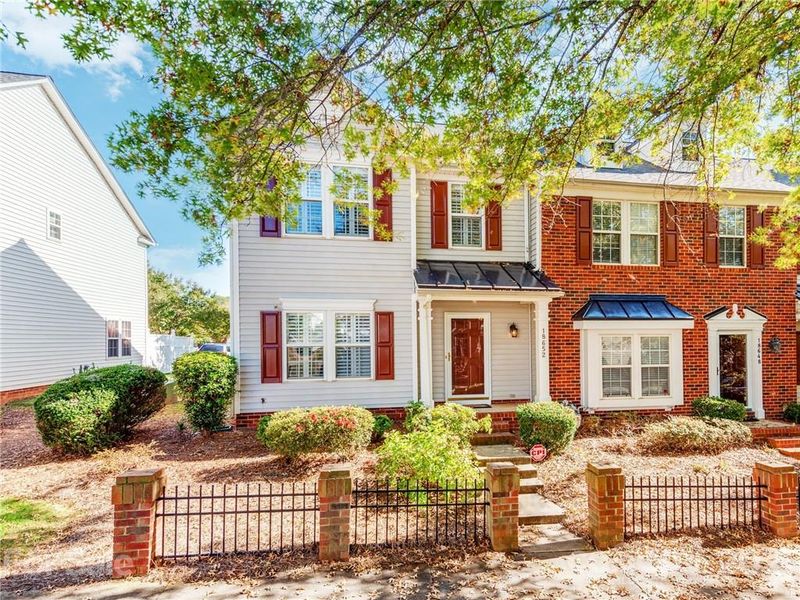 18652 Oakhurst Blvd #End, Cornelius, NC 28031