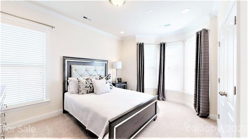 5016 Henshaw Rd, Waxhaw, NC 28173