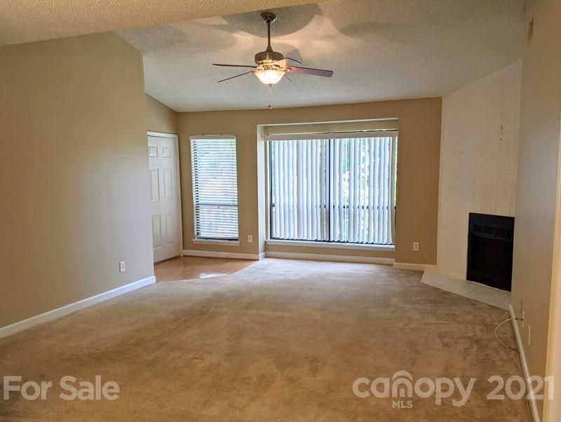 1608 Sharon Rd W #48, Charlotte, NC 28210