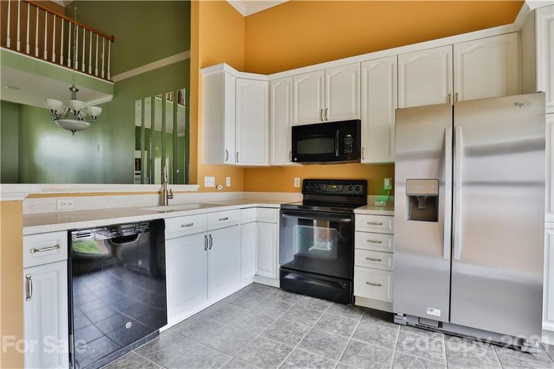 13235 Mint Lake Dr, Matthews, NC 28105